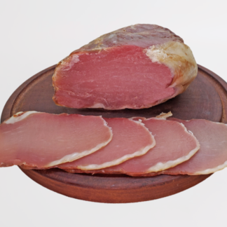 Lomito de cerdo salado con humo feteado